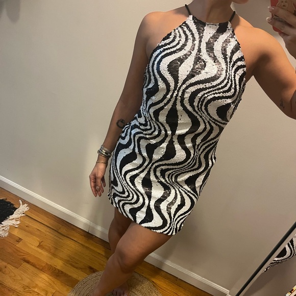 NWT Simon Miller sequined dress size 6 - Picture 5 of 5